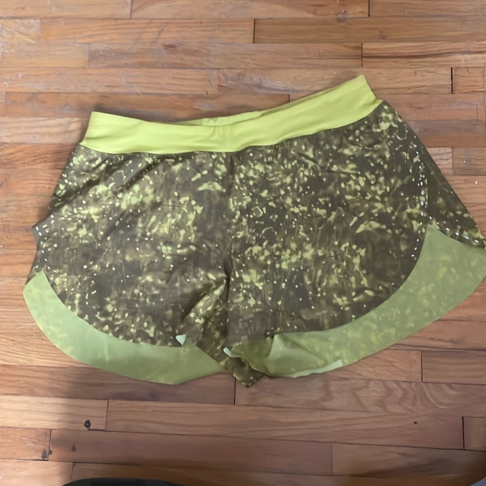 Seawheeze Find Your Pace “3 shorts - lululemon - Size 10